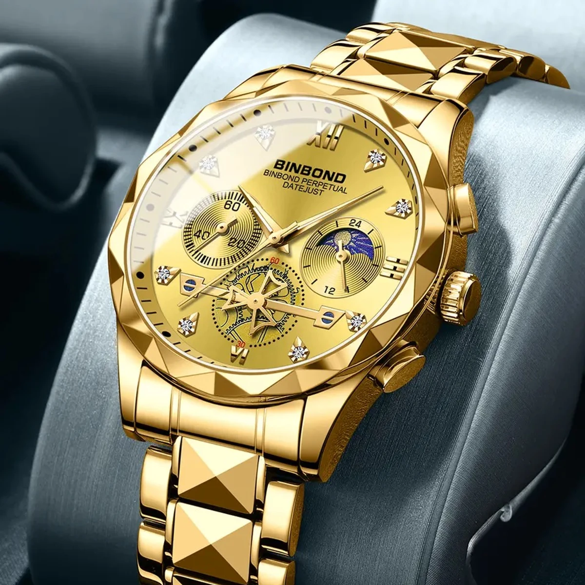 New Luxury Diamond Watch For Men Stainless Steel Waterproof Chronograph Luminous Date Business Sport Wristwatches- Golden